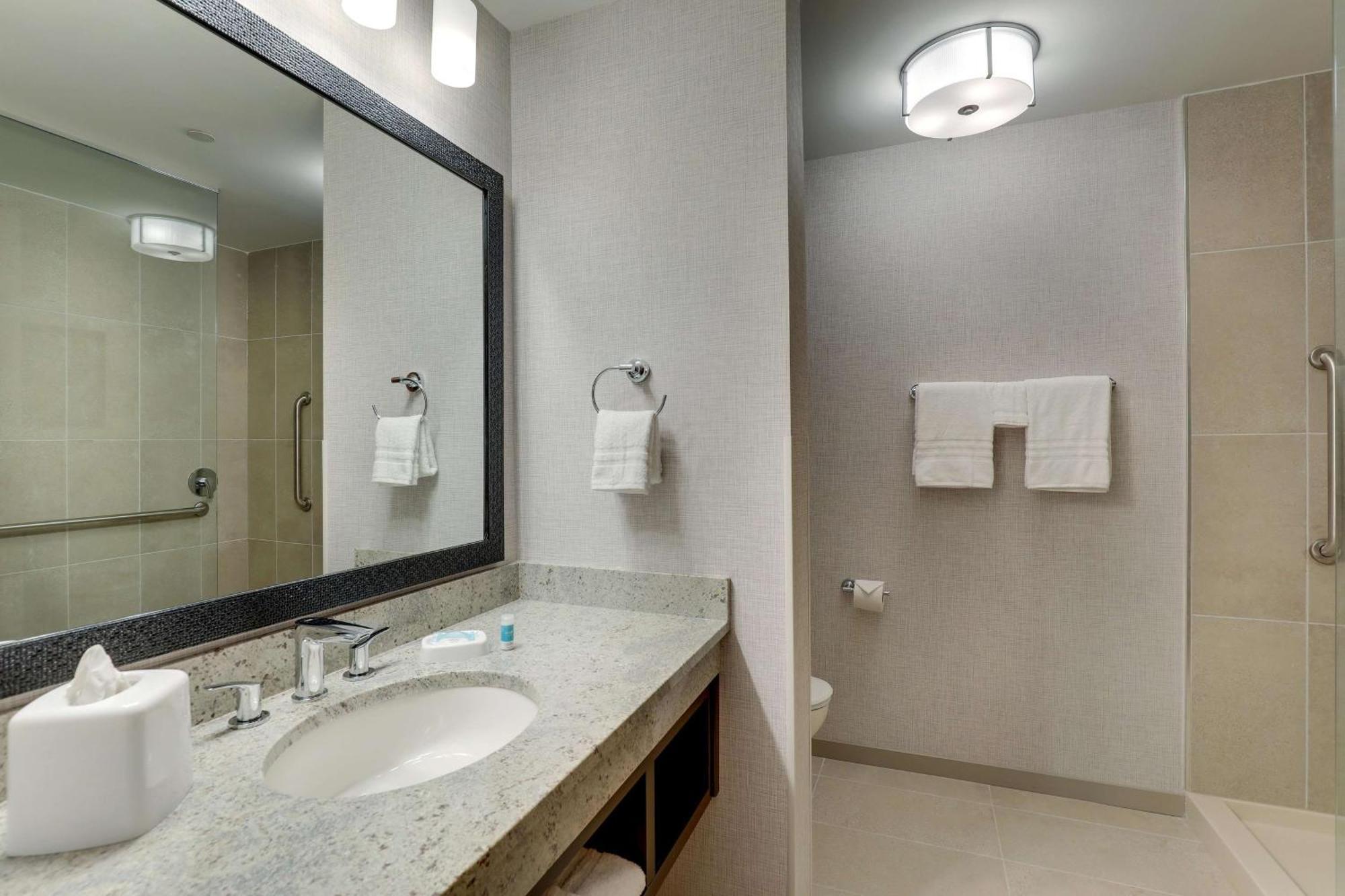 Drury Plaza Hotel Savannah פולר מראה חיצוני תמונה