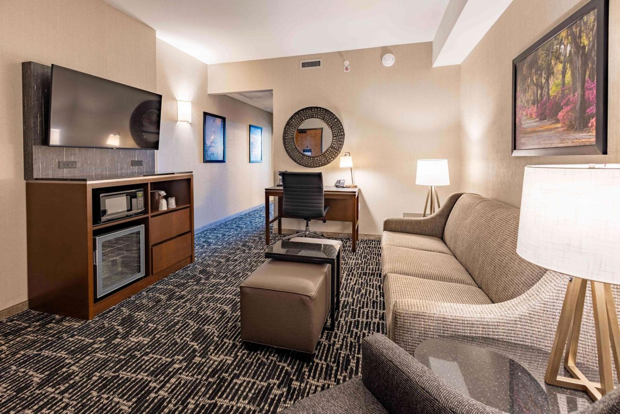Drury Plaza Hotel Savannah פולר מראה חיצוני תמונה