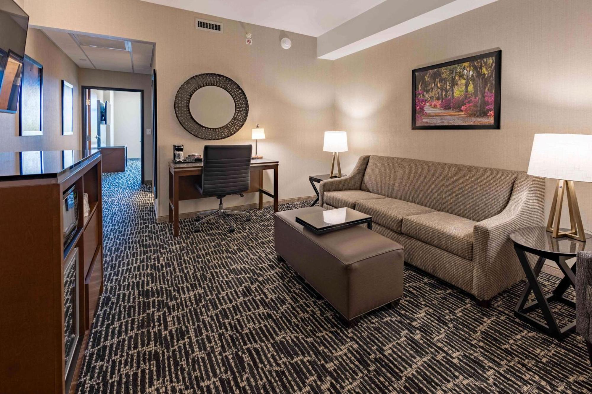 Drury Plaza Hotel Savannah פולר מראה חיצוני תמונה