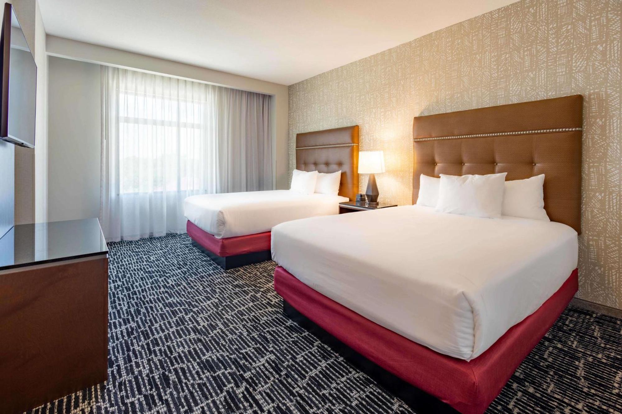Drury Plaza Hotel Savannah פולר מראה חיצוני תמונה