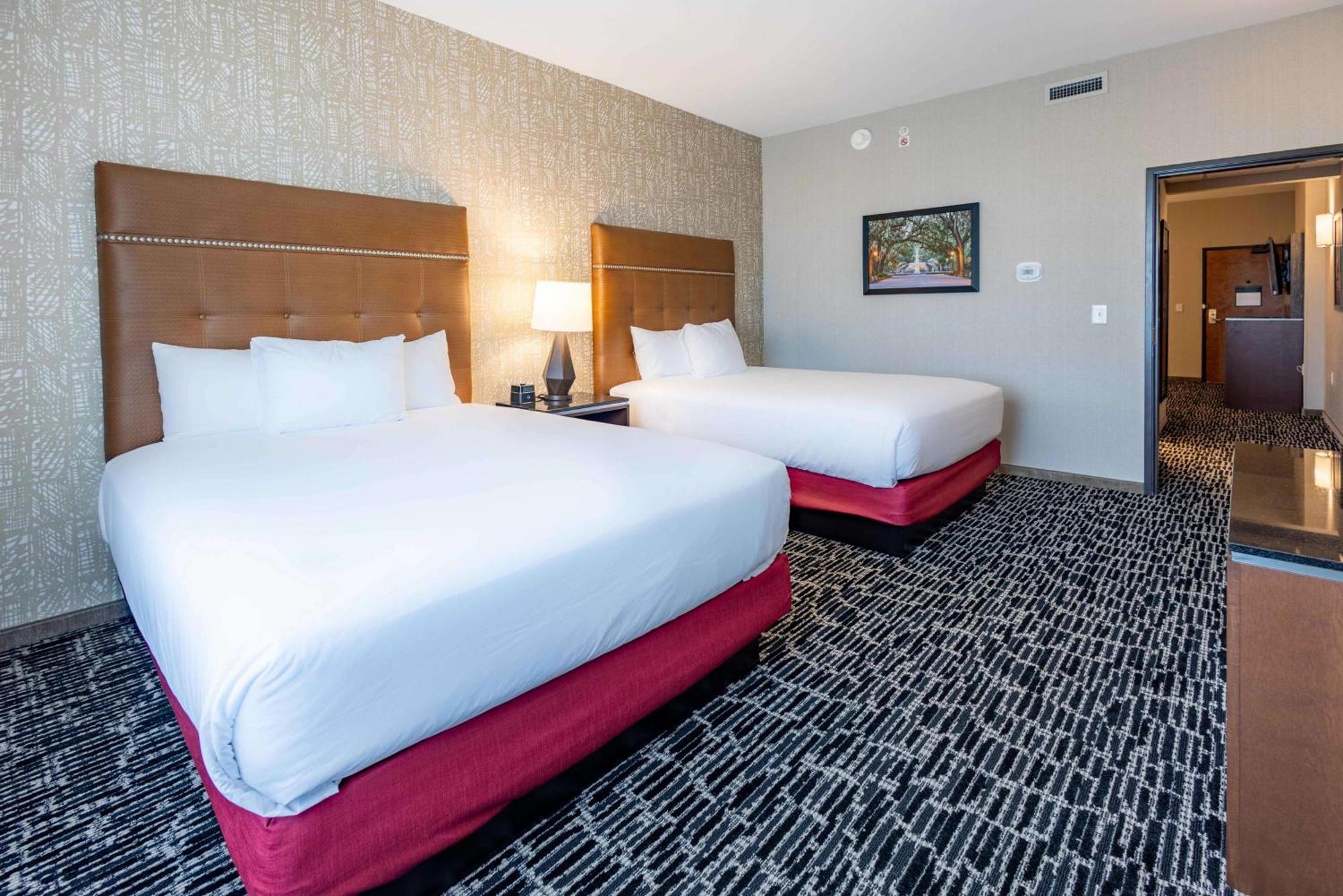 Drury Plaza Hotel Savannah פולר מראה חיצוני תמונה